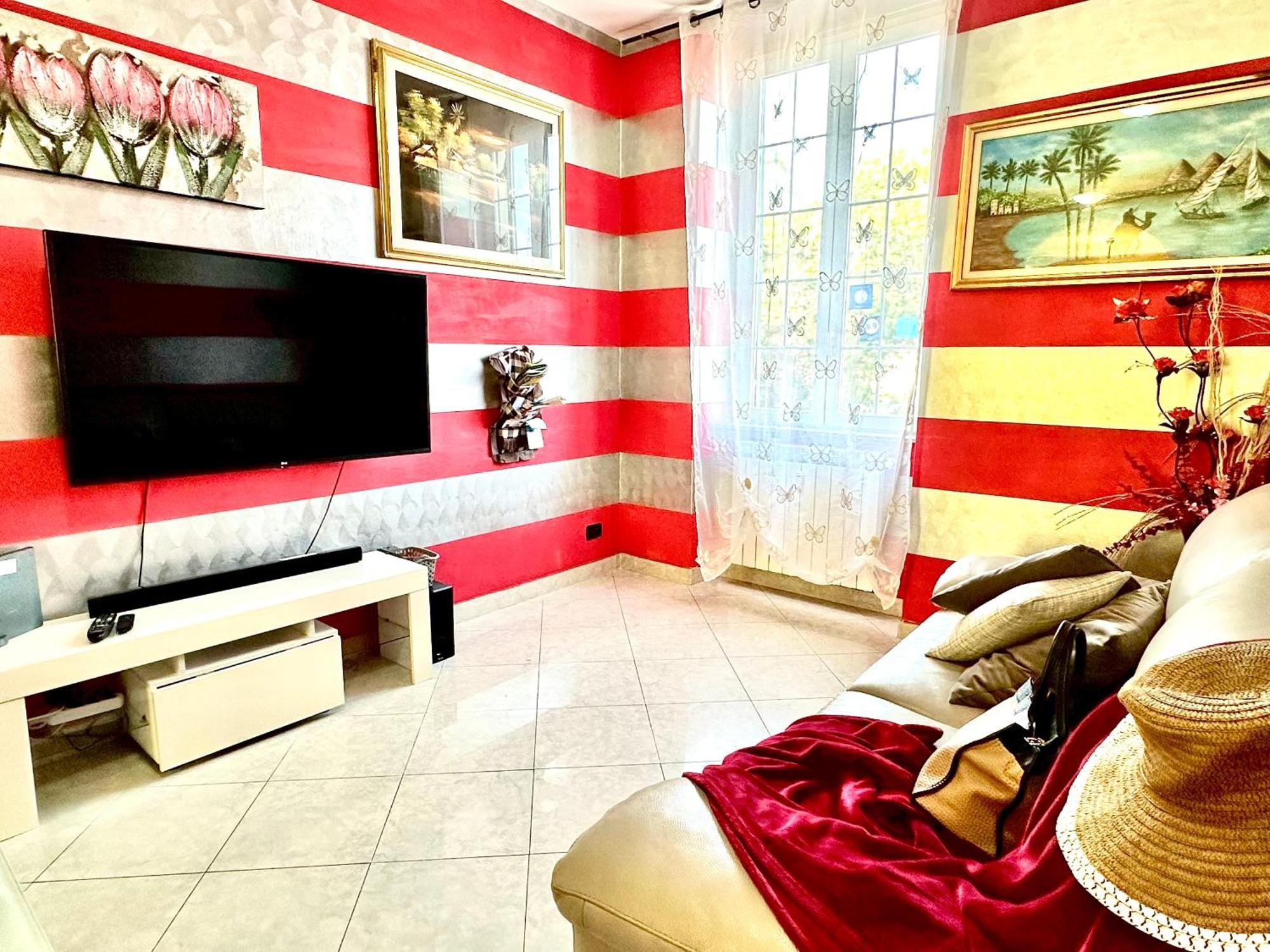 لا سبيتسْيا The Comfort Apartment المظهر الخارجي الصورة