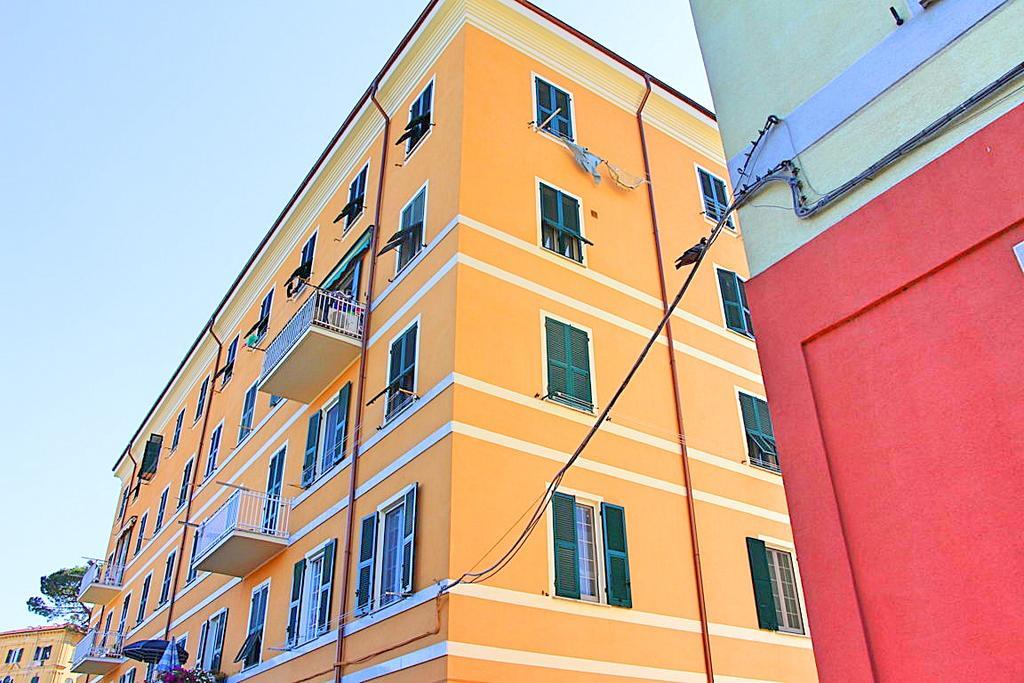لا سبيتسْيا The Comfort Apartment المظهر الخارجي الصورة